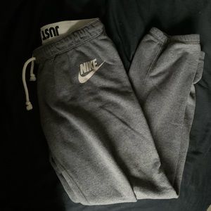 Nike Sweatpants (Cuffed)